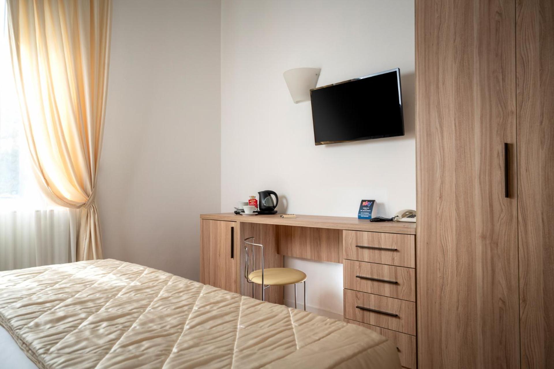 Classic Double Room