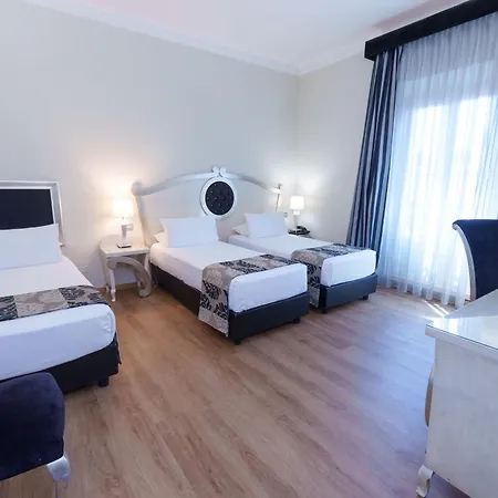 Zanhotel Tre Vecchi-3